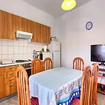 Lucija * Kastela